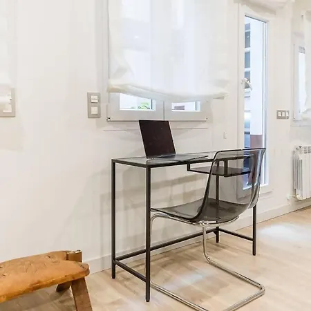 Espacioso A 9 Min Playa Apartman Gijón