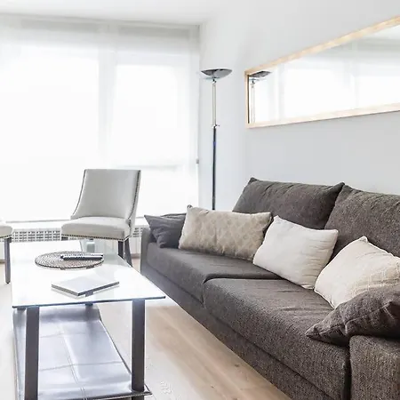 Espacioso A 9 Min Playa * Gijón