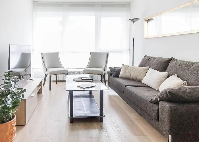 Espacioso A 9 Min Playa * Gijon