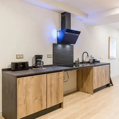 Espacioso A 9 Min Playa Gijón