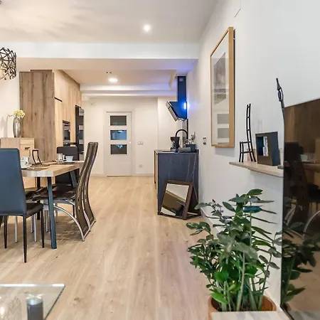 Espacioso A 9 Min Playa * Gijón